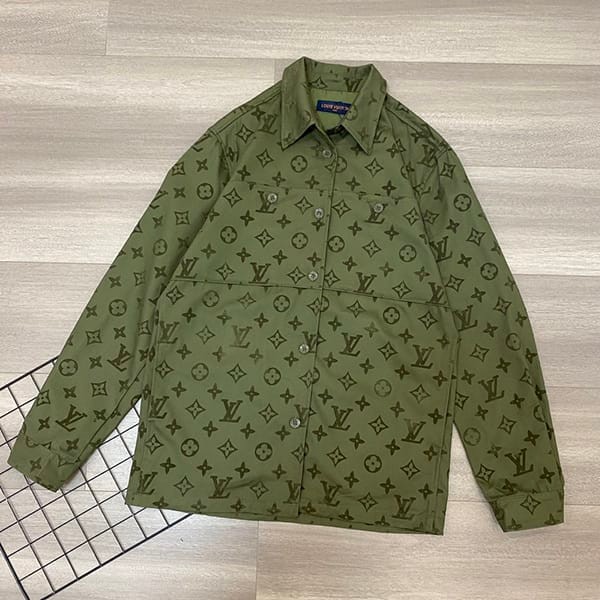 絶対欲しい！ルイヴィトン n級品 モノグラムコットンオーバーシャツ vuj00900
